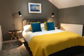 Brighton City Centre Cabin | Brighthelm Cottage