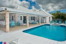 Jolly Harbour Villa | Island View Beachfront - 5 Bedrooms