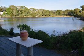 North Kingstown Cabin | Waterfront Cottage in Wickford Village !!!!