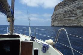 Ghajnsielem Boat Rental | Dream holiday on the Mediterranean Sea