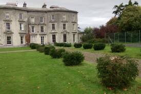 Moneygall Cabin | Idyllic secluded Walled Garden Cottage Retreat