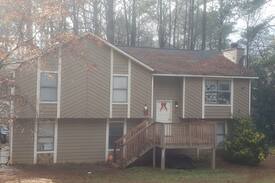 Stone Mountain House | Quite shared Home in Stone Mountain