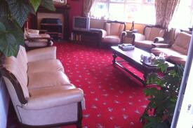 Glenbeigh Bed & Breakfast | The Village House (B&B)