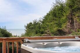 Ophir House | Nesika Beach view home