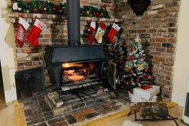 Dunsmuir House | Dunsmuir Getaway