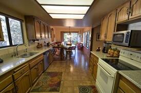 Bass Lake House | Bass Lake Vacation Home Summer & Winter