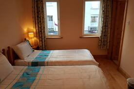 Galway City Centre House | Twin Bedroom in the heart of Galway City. No 5