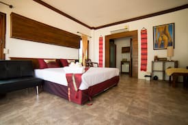 San Sai Resort | RungNara Pool Villa, Horse , Fish & BLUE Lake S2