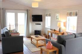 Saint Gennys Villa | Walnut Tree Lodge
