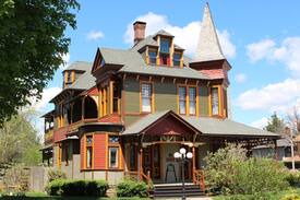 York Bed & Breakfast | Lady Linden B and B convenient to Baltimore!