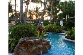 Royal Harbor Cabin | Luxury Naples Bay Resort Cottage