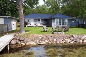 Virginia Cabin | Direct Lakefont - Nora's Hideaway