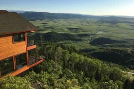 Steamboat Springs House | Majestic Mountain Retreat