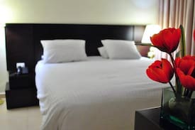 Amman Apartment | Ocean Hotel Spectacular Queen Room