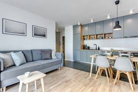 Old Town Apartment | Granary Island - Deluxe One Bedroom Apartment