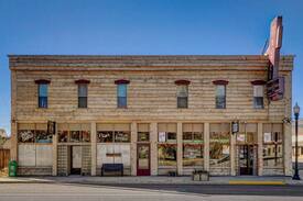 Kremmling Hotel | The Hotel Eastin - Cheyenne Room