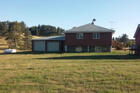 Ekalaka House | Idyllic Montana Get-Away, Great for Groups