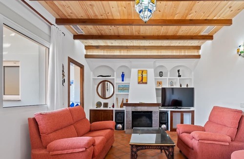 Campanillas Villa | House with 3 bedrooms in Tarajal Malaga