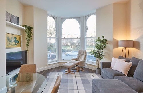 South Cliff Apartment | Host & Stay | South Cliff Apartment