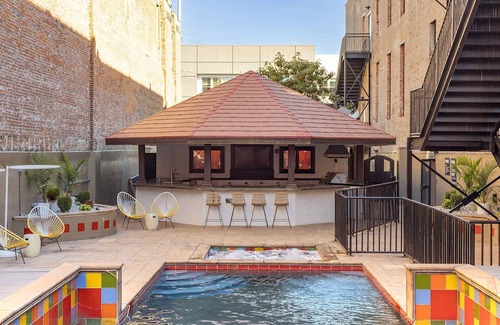 South Main Historic District Apartment | Loft-Style 1-BR Apt w/ Pool Downtown