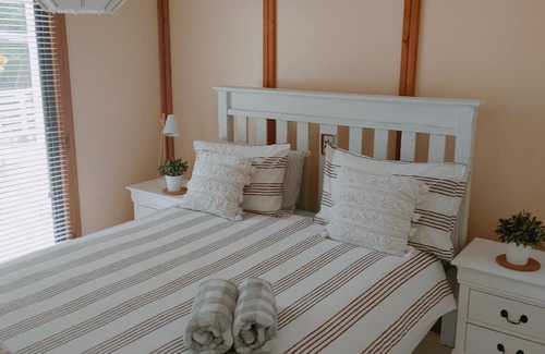 Yanchep Cottage | Yanchep seaside cottage a coastal retreat Pet Friendly