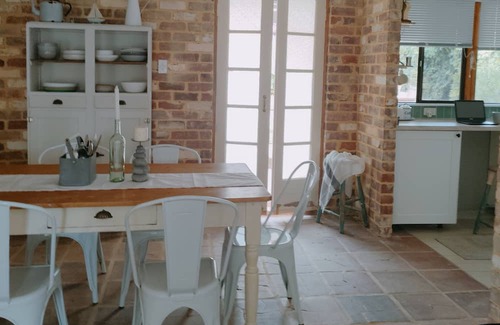 Yanchep Cottage | Yanchep seaside cottage a coastal retreat Pet Friendly