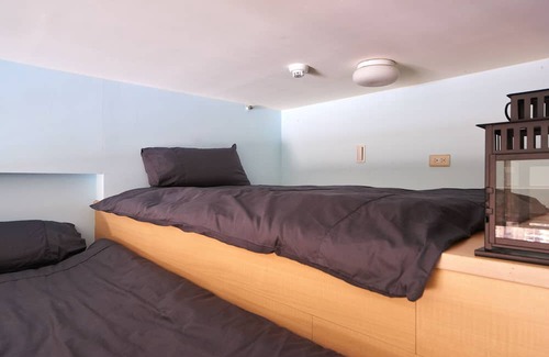 Banqiao Apartment | Mini Heaven's View Studio With Great Pool View