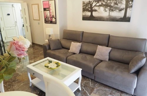 Albaida Apartment | Bonito Apartamento en Centro Ciudad con Garaje