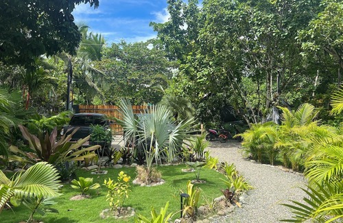 Punta Uva Apartment | Charming 1-bedroom apartment with WiFi, AC in pleasant Punta Uva