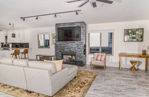Dove Mountain House | Dove Mountain Retreat w/Pool