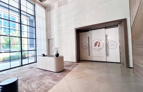 Downtown Miami Apartment | Luxury Studio Excellent Location
