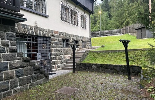 Siusi Apartment | Lovely 2-bedroom apartment in Siusi with stunning views and green garden