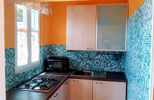 Torre Chianca Apartment | Apartment For 2 - 4 People Just 100m From the Sandy Sea