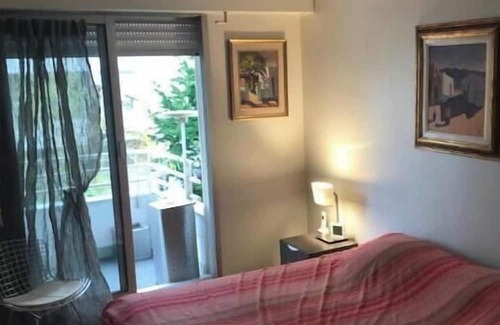 Billancourt–Rives de Seine Apartment | Vrbo Property