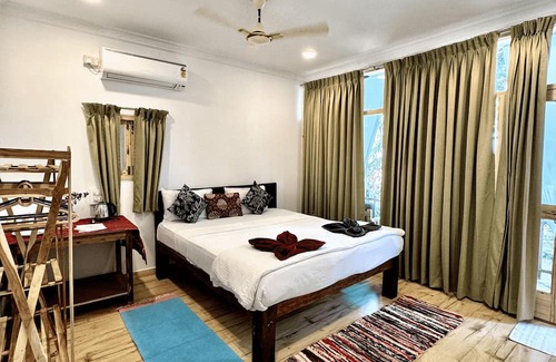 Agonda House | Secret Garden - Premium Hut #8
