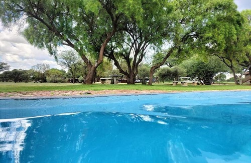 Vryburg Cabin | kameelboom lodge