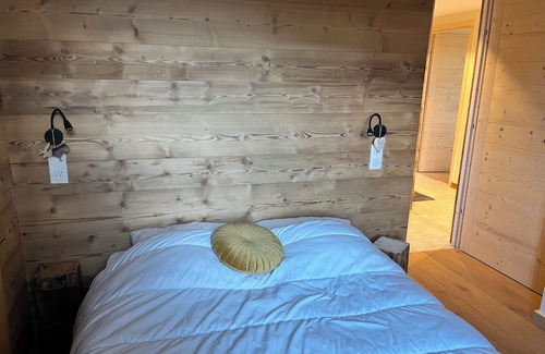 Crest-Voland Apartment | Apartment RDJ, nature, quiet, view Aravis and Mont Charvin, new