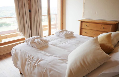 Foncine-le-Haut Ski Chalet | Cottage Cosy, Nature, Quiet, Between Lakes and Jura Mountains