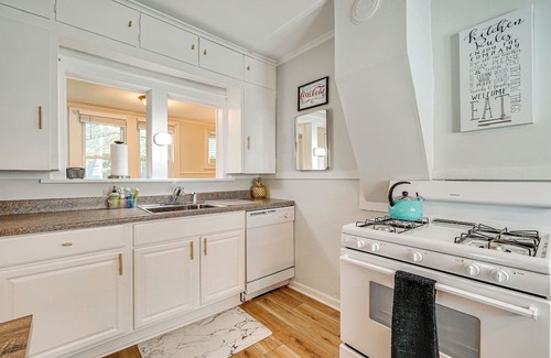 Saratoga Springs House | Saratoga Springs Home Near Downtown & Casino!