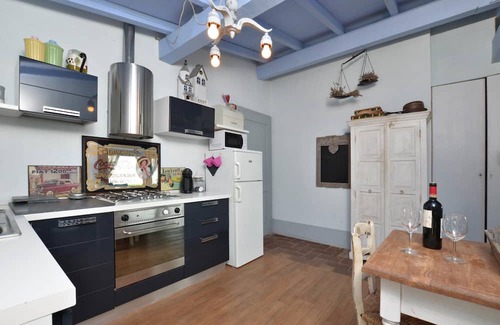 Scansano Villa | Villa Borgiano - Three Bedroom Villa, Sleeps 6