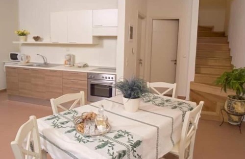 Omalos Villa | Your Gorge-Side Getaway Modern Villas, Natural Beauty