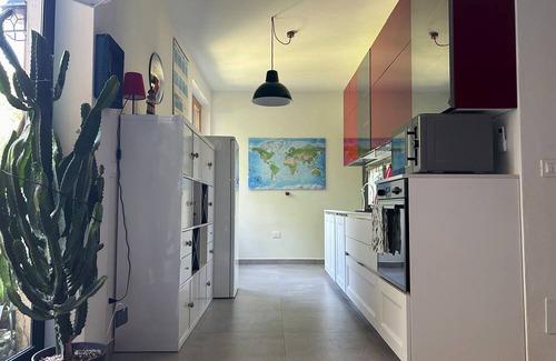 Cinque Terre Apartment | Il Giardino di Isa - Two Bedroom Apartment, Sleeps 5