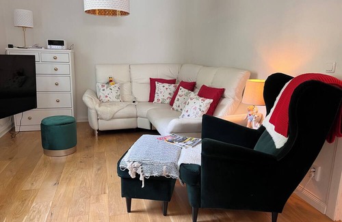 Bramow Apartment | Gemütliches Apartment Nahe der Ostsee und Dennoch Citynah