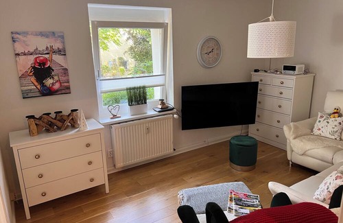 Bramow Apartment | Gemütliches Apartment Nahe der Ostsee und Dennoch Citynah
