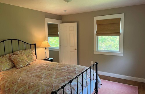 Cataumet House | "Escape the Ordinary: your Hidden Beach Retreat Awaits"