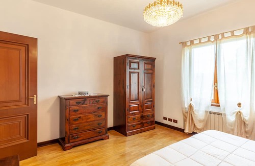 Masero House | Vacation Home "Tra Liguria E Toscana" with Mountain View, Private Terrace & Wi-Fi