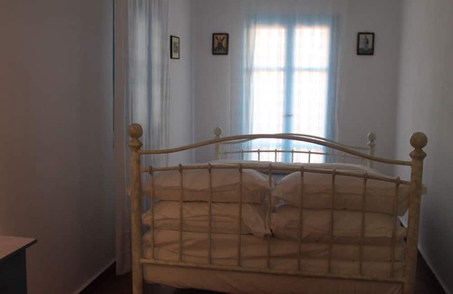 Kompi House | Icon Painter Villa 'Gargarou 2'