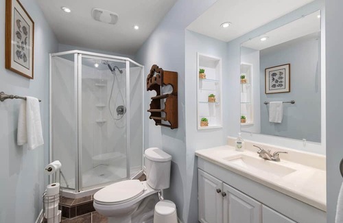 Jones Falls House | Family Friendly Waterfront Cottage