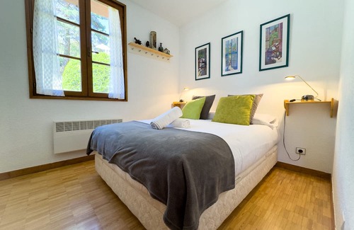 Enveitg Apartment | El Retiro de Montana Park