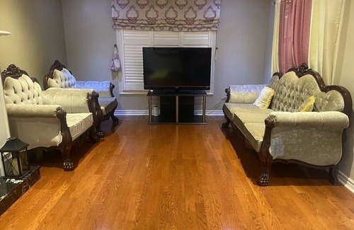 Churchill Meadows House | 4 Bedroom House in Mississauga